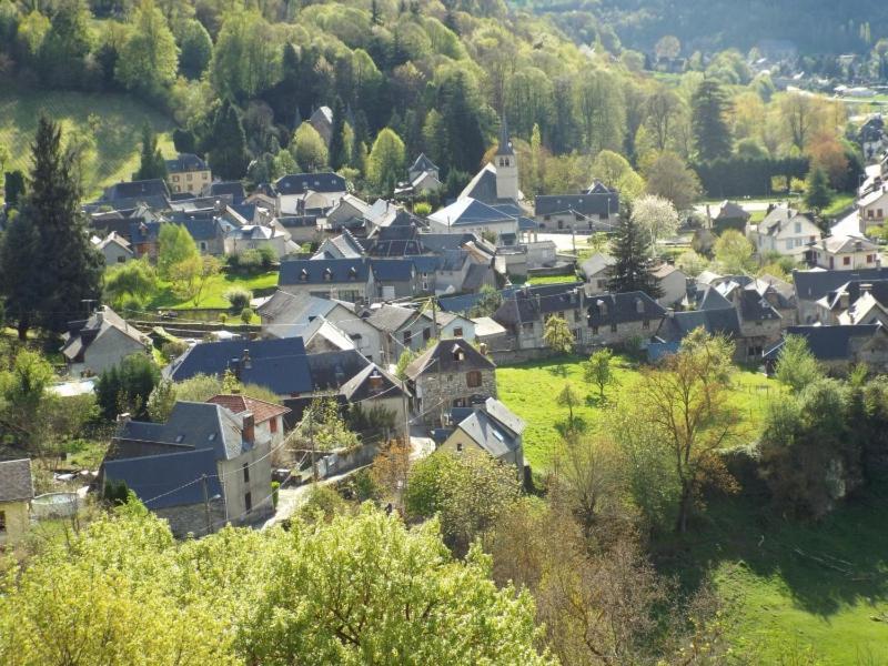 Maison De Village Au Pied Des Pyrenees Marignac  Экстерьер фото