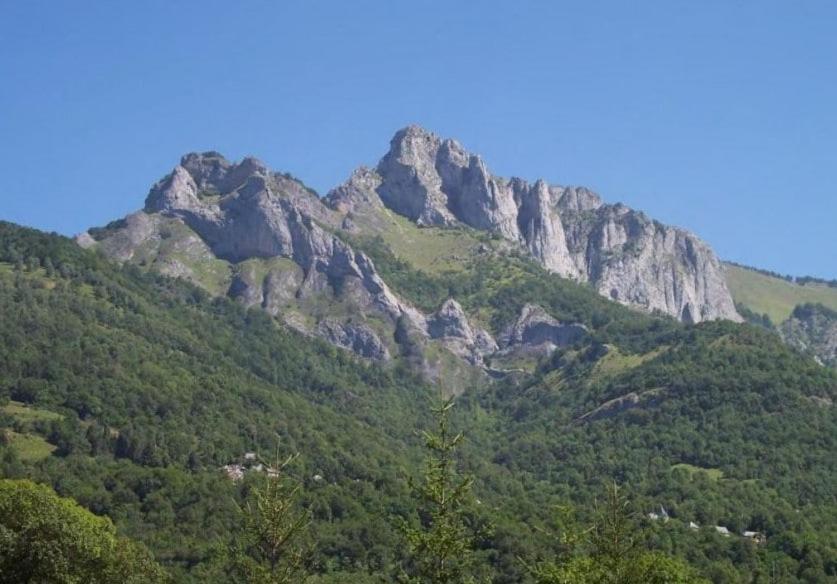 Maison De Village Au Pied Des Pyrenees Marignac  Экстерьер фото